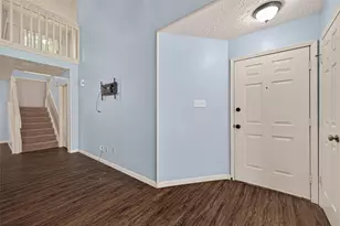 10610 Wayward Wind Ln, Houston, TX 77064 - Photo 6