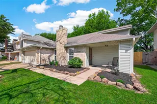 10610 Wayward Wind Ln, Houston, TX 77064 - Photo 4