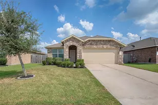 8215 Oakleaf Meadow Ct, Rosharon, TX 77583 - Photo 2