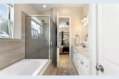404 Drennan Street, Houston, TX 77003 - Photo 22
