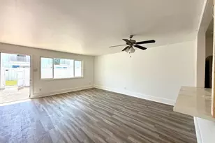 5506 Beverly Hill St, Houston, TX 77056 - Photo 6