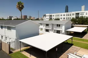 5506 Beverly Hill St, Houston, TX 77056 - Photo 2