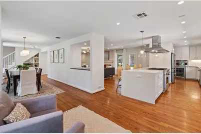 875 Glenchester Drive, Houston, TX 77079 - Photo 12