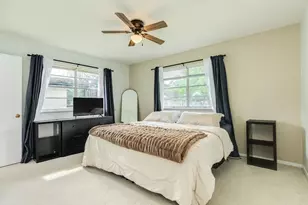 621 Southside Dr, Angleton, TX 77515 - Photo 16