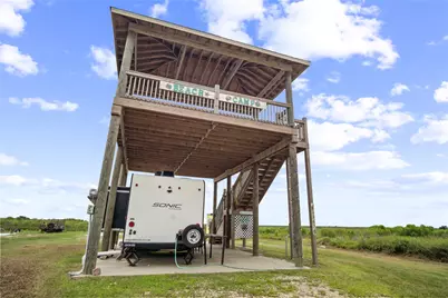 1363 Van Sant, Gilchrist, TX 77617 - Photo 4