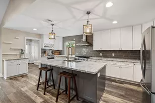 10735 Cedar Creek Dr, Houston, TX 77042 - Photo 6