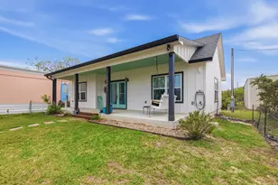 1507 Polk St, Port O Connor, TX 77982 - Photo 2
