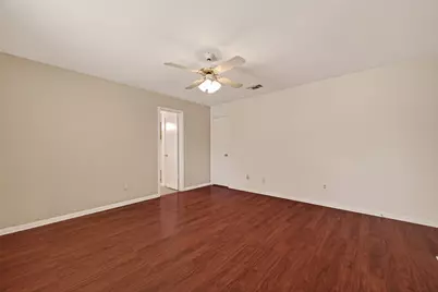 7803 Yellow Pine Drive, Houston, TX 77040 - Photo 22