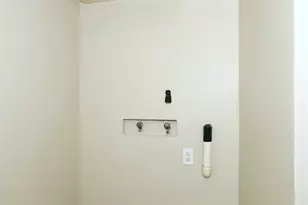 123 W 6th St, Freeport, TX 77541 - Photo 10