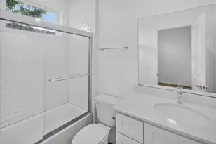 1526 Ojeman Rd, Houston, TX 77055 - Photo 22
