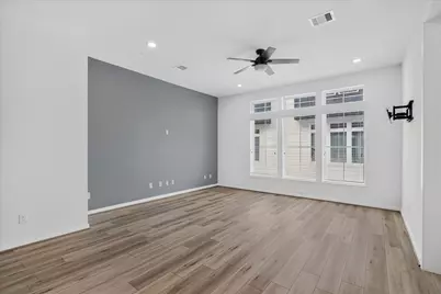 1526 Ojeman Road #C, Houston, TX 77055 - Photo 4