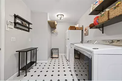 6211 Grovewood Lane, Houston, TX 77008 - Photo 26