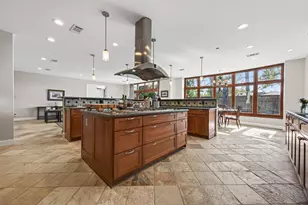 6211 Grovewood Ln, Houston, TX 77008 - Photo 22