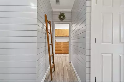 6211 Grovewood Lane, Houston, TX 77008 - Photo 32