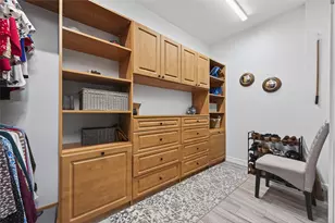 6211 Grovewood Ln, Houston, TX 77008 - Photo 34