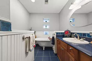 6211 Grovewood Ln, Houston, TX 77008 - Photo 38