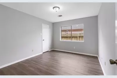12226 Ravenmoor Drive, Houston, TX 77077 - Photo 20