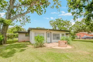 433 Southern Oaks Dr, Lake Jackson, TX 77566 - Photo 32