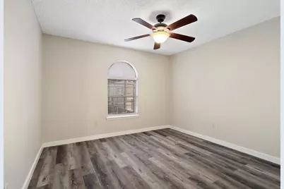 17114 Beaver Springs Drive #8, Houston, TX 77090 - Photo 38