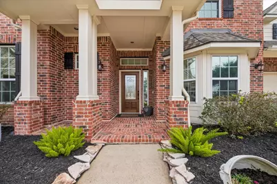 5604 Kingsfield Court, League City, TX 77573 - Photo 2