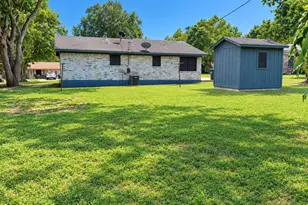316 Johnson St, Brenham, TX 77833 - Photo 12