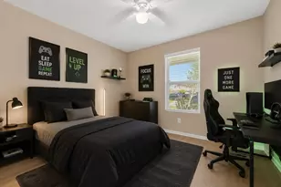 521 Maple Bnd Ln, La Marque, TX 77568 - Photo 6