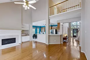 9407 Walnut Brook Ct, Houston, TX 77040 - Photo 6