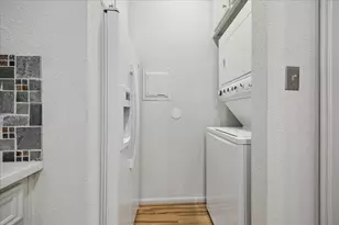 2475 Underwood St, Houston, TX 77030 - Photo 6