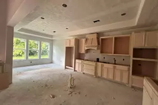 7935 Farrah St, Beaumont, TX 77707 - Photo 10