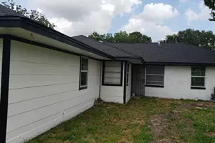 7406 St Louis St, Houston, TX 77028 - Photo 14