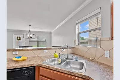 13411 Misty Sands Lane, Houston, TX 77034 - Photo 10