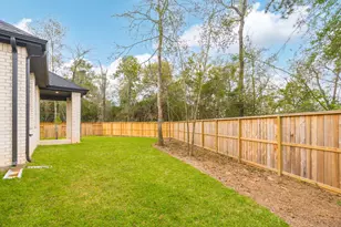 719 Campbell Xing Ct, Willis, TX 77318 - Photo 34