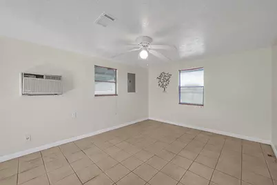 1954 Fm 160 Road N, Liberty, TX 77575 - Photo 12