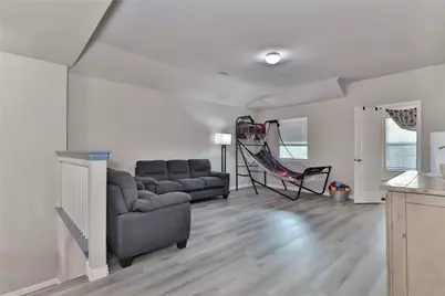 107 Forest Bend Court, Clute, TX 77531 - Photo 24