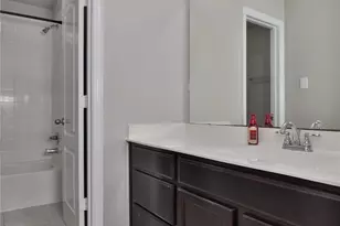 107 Frst Bnd Ct, Clute, TX 77531 - Photo 30