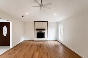 25027 Barmby Dr, Spring, TX 77389 - Photo 8