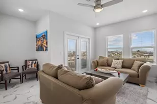 1018 Seashell Dr, Surfside Beach, TX 77541 - Photo 34