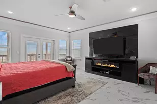 1018 Seashell Dr, Surfside Beach, TX 77541 - Photo 44