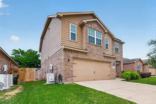 12023 Powderhorn Ln, Pinehurst, TX 77362 - Photo 2