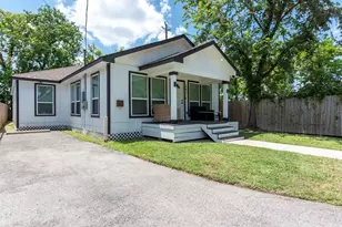 2631 Stevens St, Houston, TX 77026 - Photo 2