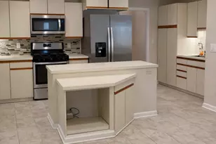 6822 Neff St, Houston, TX 77074 - Photo 6