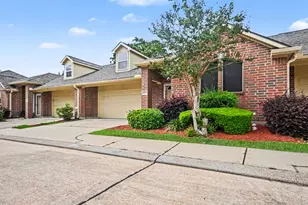 1531 Village Townhome Dr, Pasadena, TX 77504 - Photo 6