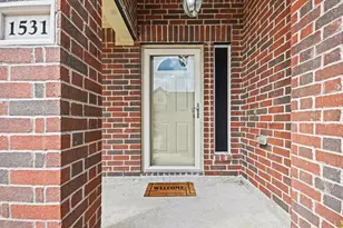 1531 Village Townhome Dr, Pasadena, TX 77504 - Photo 4