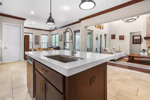 1826 Jade Hollow Ln, Houston, TX 77077 - Photo 4