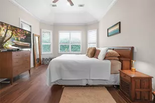 1826 Jade Hollow Ln, Houston, TX 77077 - Photo 10