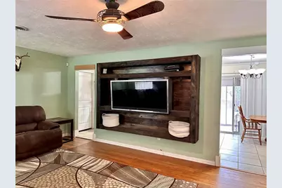 2501 Wayside Drive, Bryan, TX 77802 - Photo 8