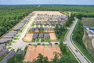 504 Kinglet Dr, Willis, TX 77378 - Photo 8