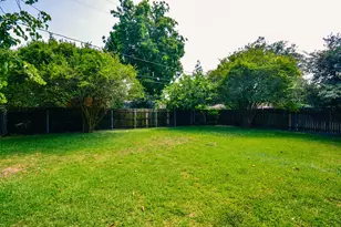 8407 Edgemoor Dr, Houston, TX 77036 - Photo 18