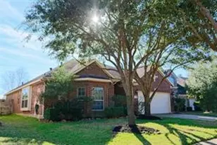 15010 Wildberry Creek Ct, Cypress, TX 77433 - Photo 2