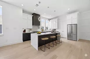 1110 Peden St, Houston, TX 77006 - Photo 6